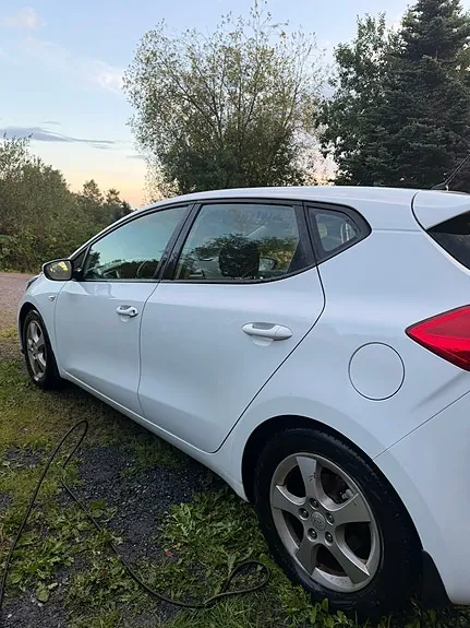 Kia Ceed 2012 photo 4