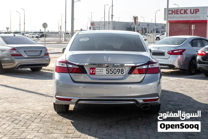 Honda Accord 2017 photo 3