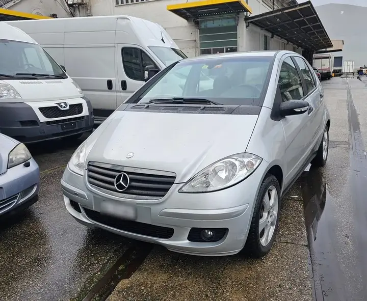 Mercedes-Benz A170
