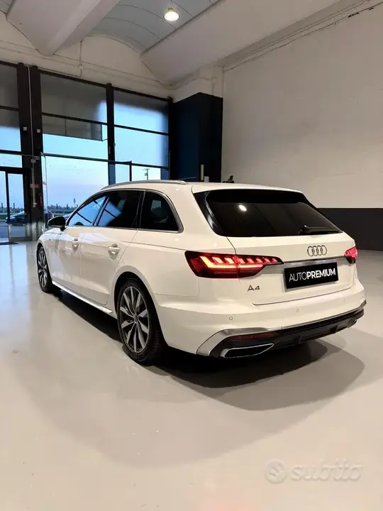 Audi A4 Avant 2023 photo 5