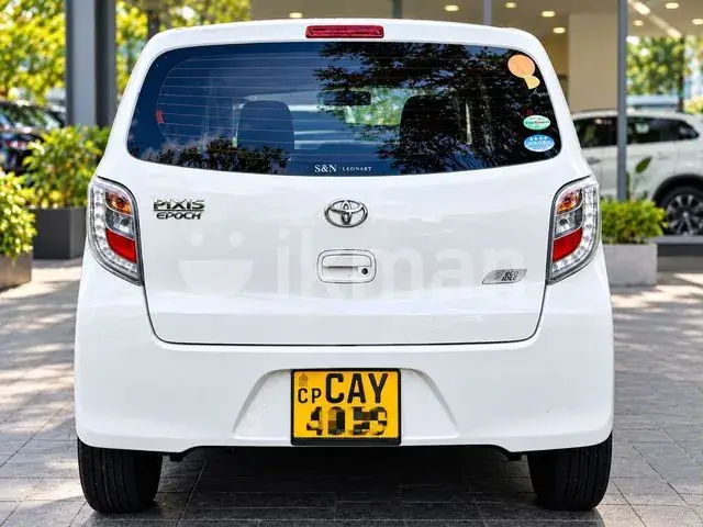 Toyota Pixis 2015 photo 3