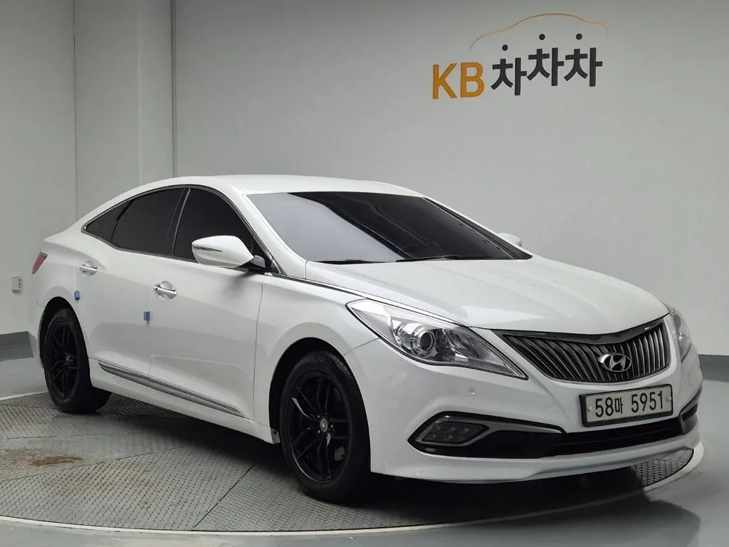 Hyundai Grandeur 2015 photo 4