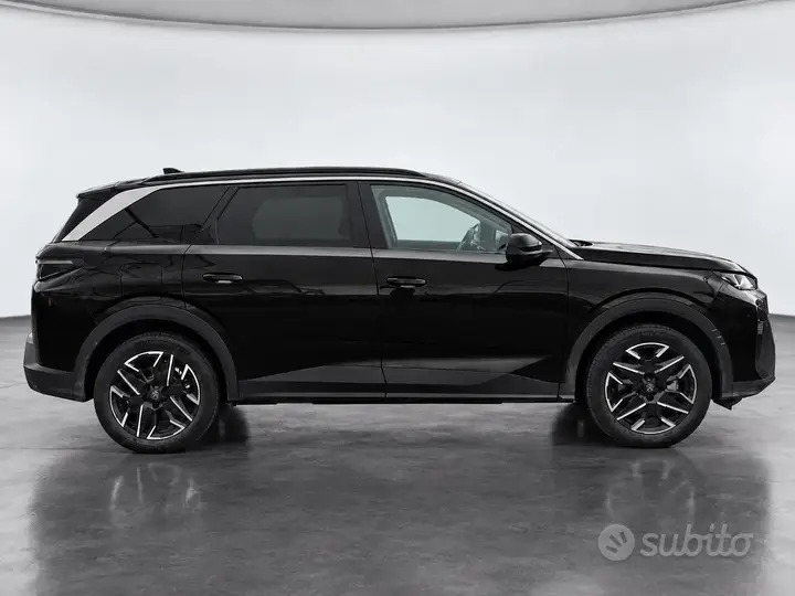Peugeot 5008 2025 photo 2