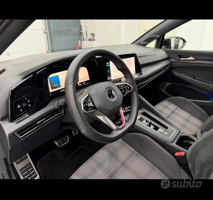 Volkswagen Golf 8 Gti 2020 photo 5