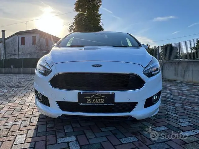 Ford S-Max 2018 photo 2