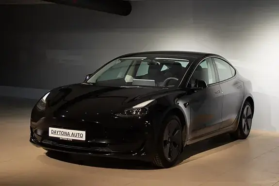 Tesla Model 3 2022 photo 5