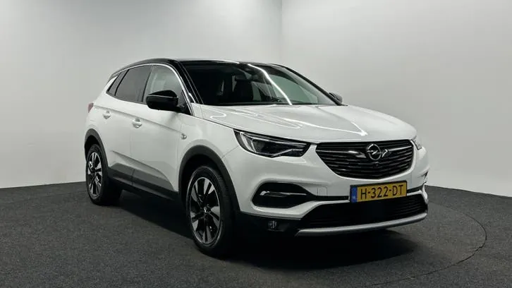 Opel Grandland X 2020 photo 3