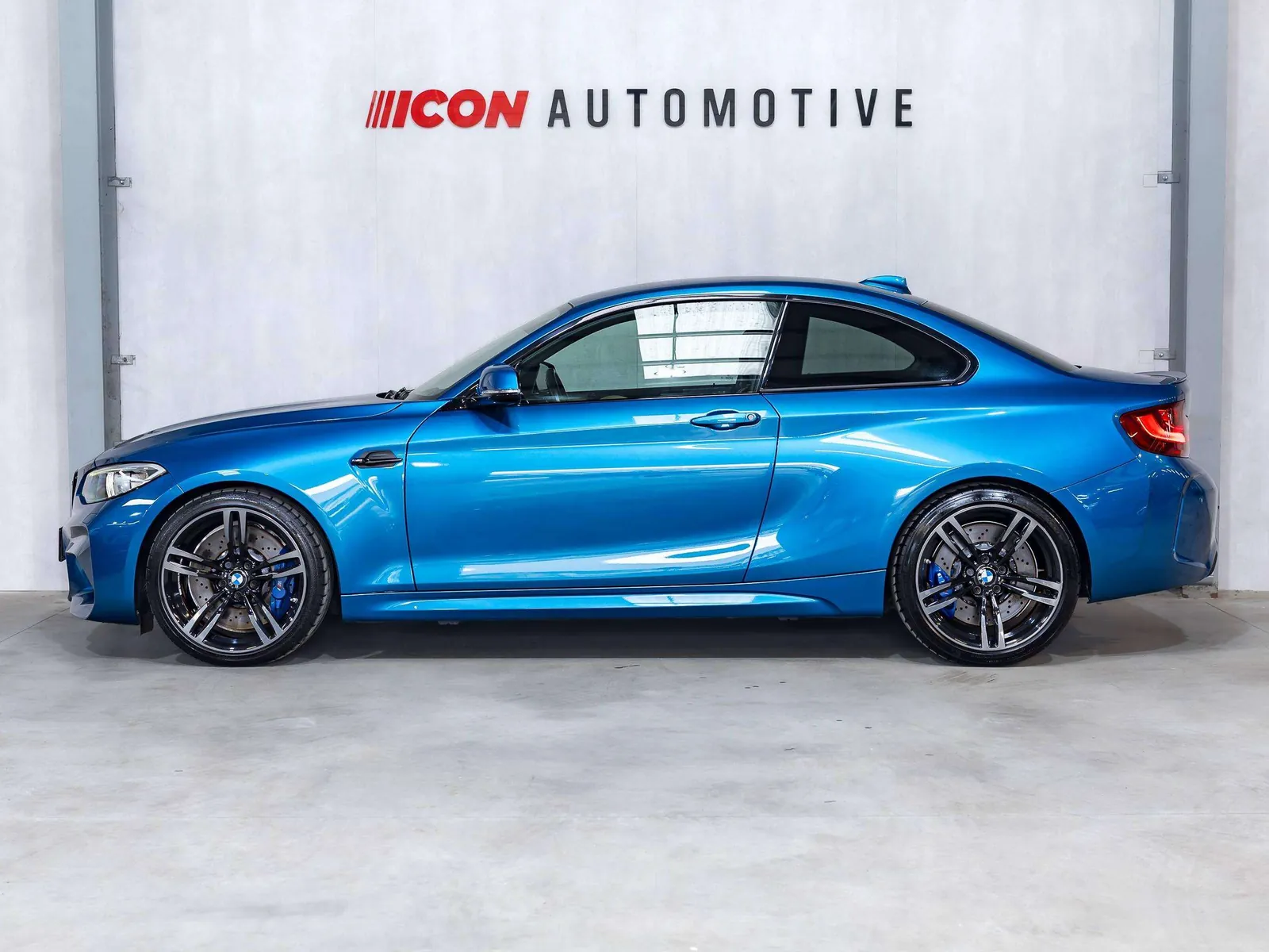 BMW M2 2017 photo 4
