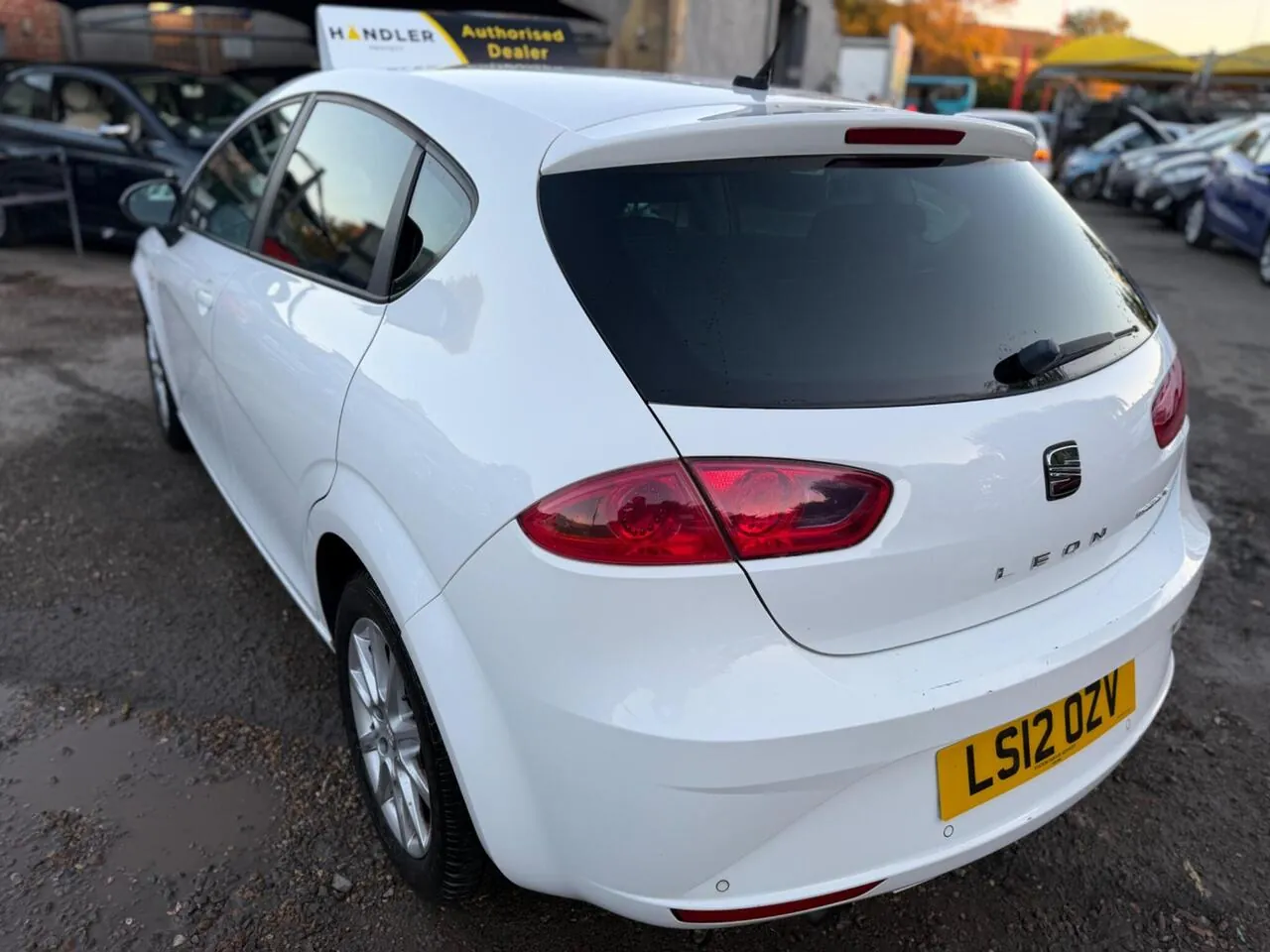 Seat Leon 2012 photo 5