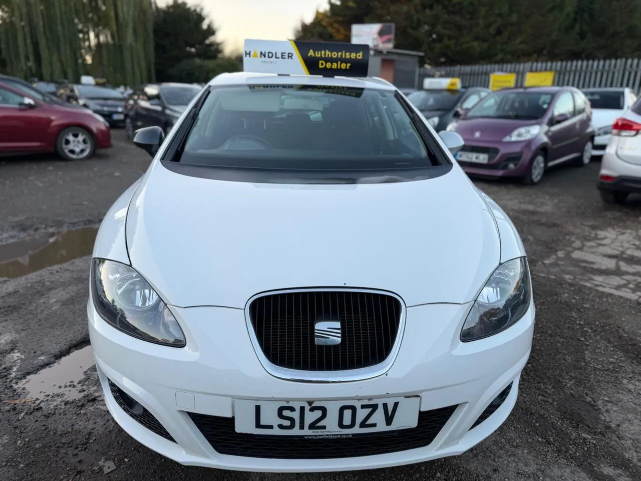 Seat Leon 2012 photo 2