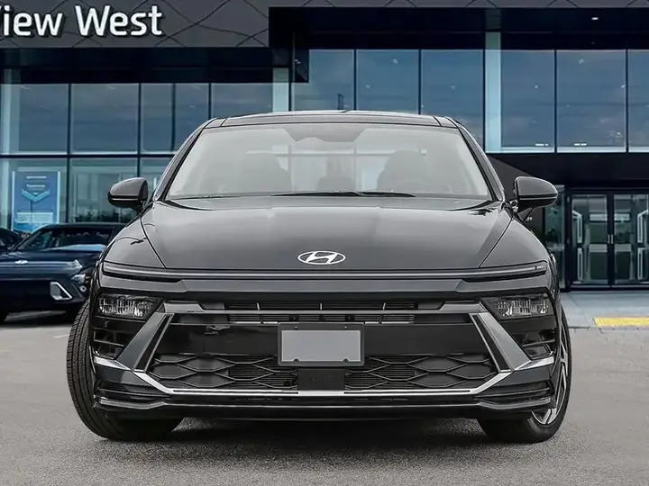 Hyundai Sonata 2026 photo 2
