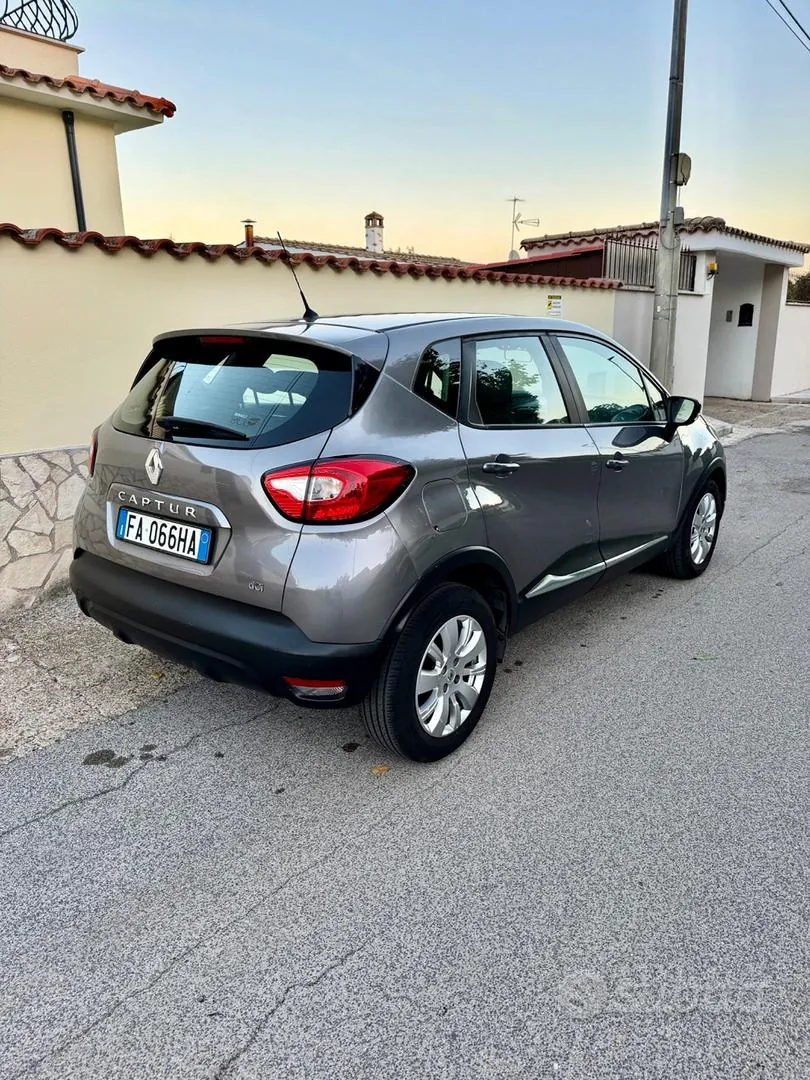 Renault Captur 2016 photo 4