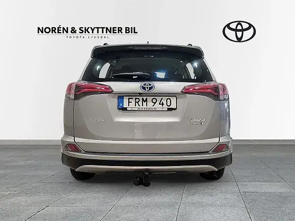 Toyota Rav4 2018 photo 4