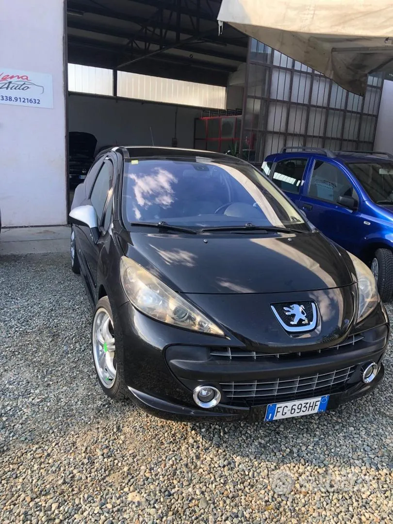 Peugeot 207 2007 photo 2