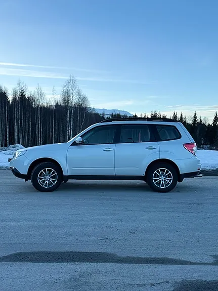 Subaru Forester 2011 photo 4