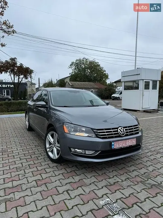 Volkswagen Passat 2013 photo 3
