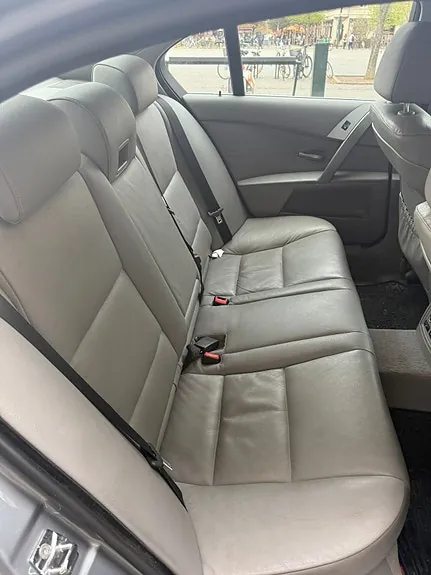 BMW 530Xd 2007 photo 2