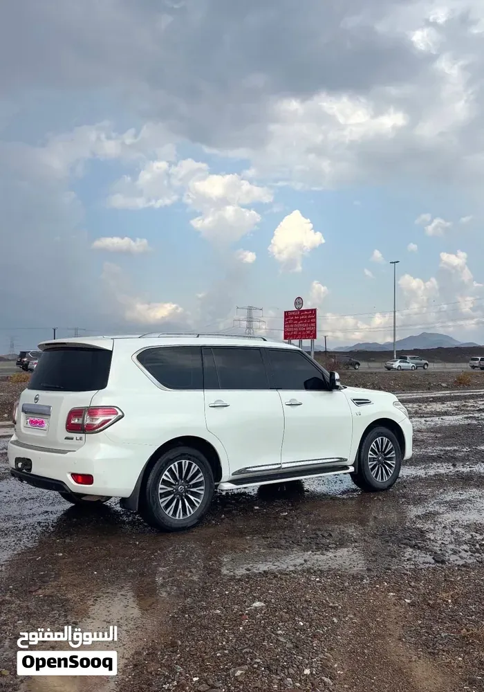 Nissan Patrol 2013 photo 3