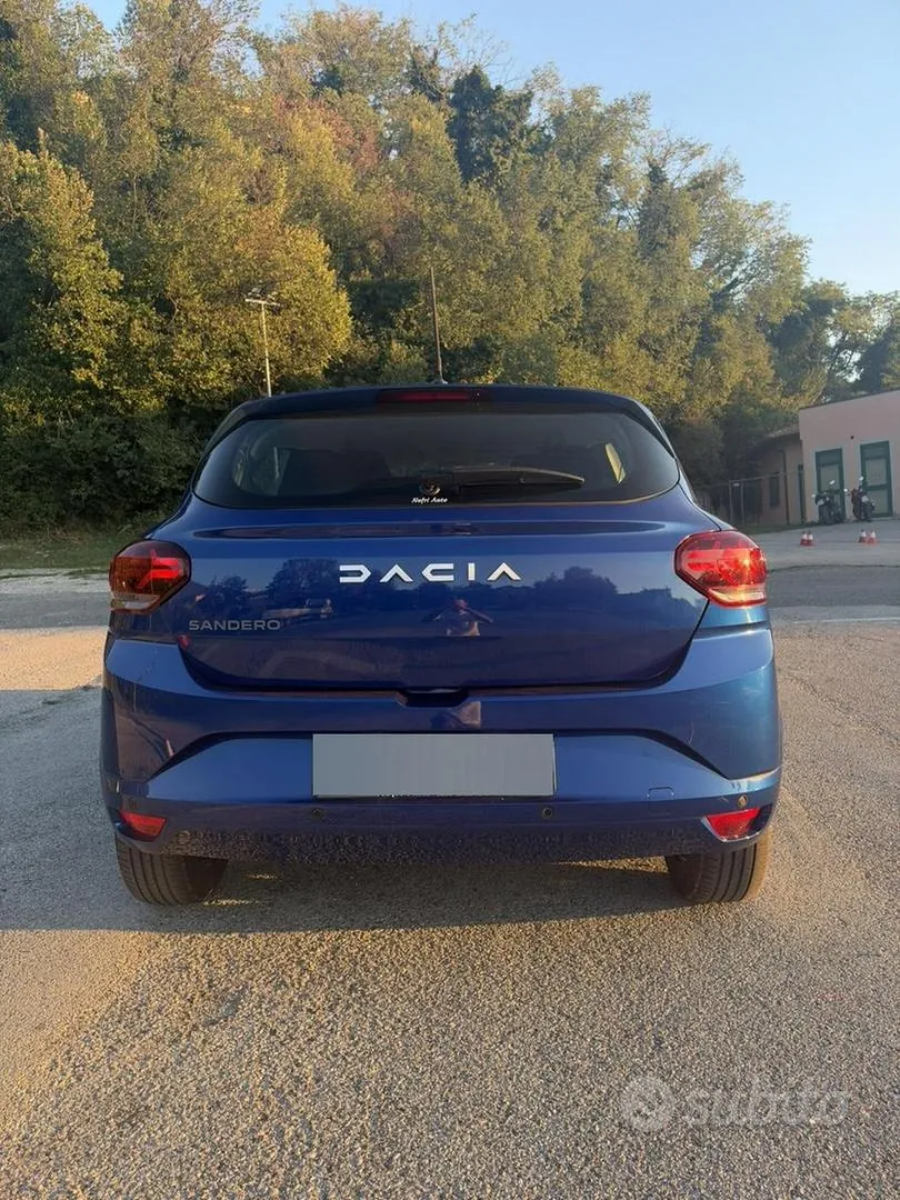 Dacia Sandero 2023 photo 3
