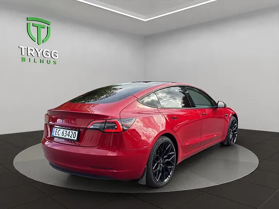 Tesla Model 3 2021 photo 5