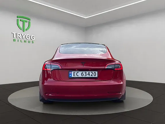 Tesla Model 3 2021 photo 4
