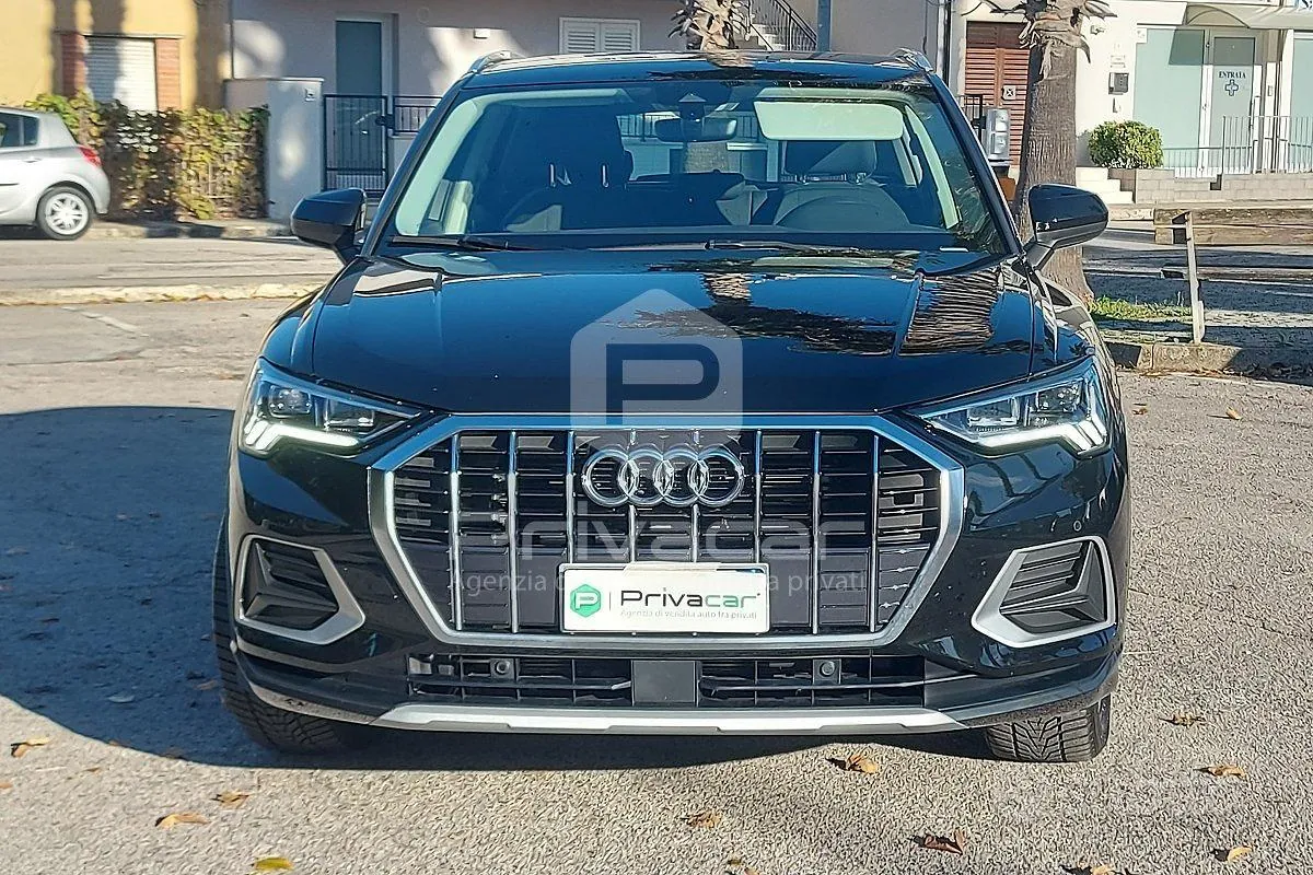 Audi Q3 2024 photo 2