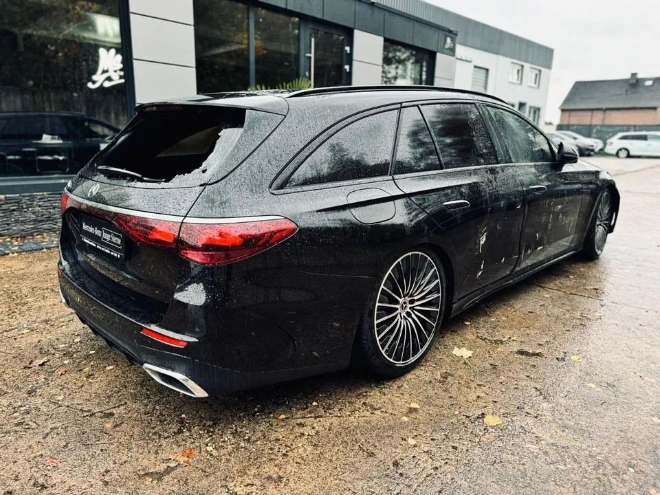 Mercedes-Benz E 300 E Amg Line