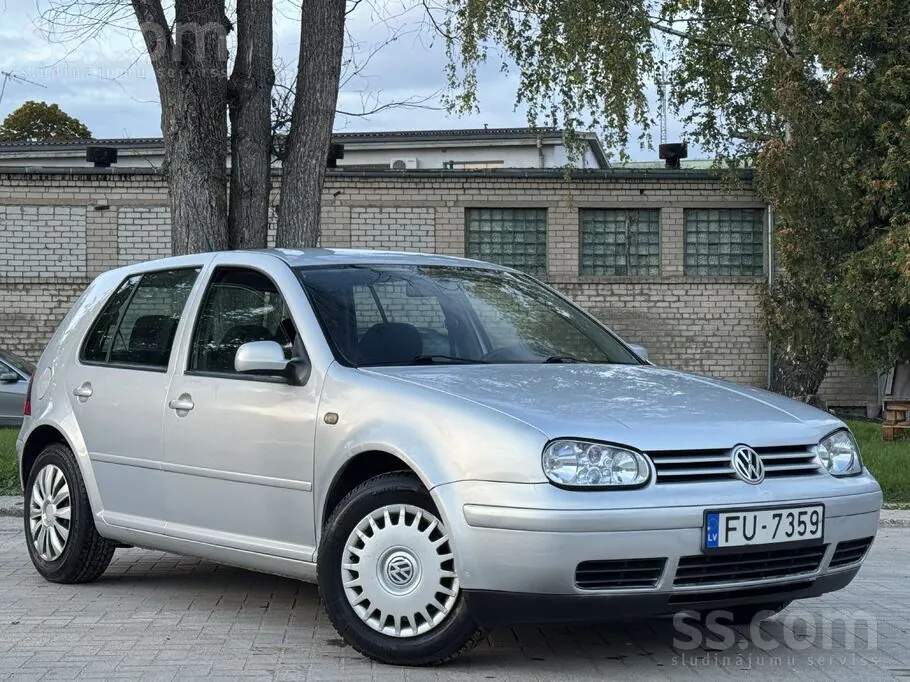 Volkswagen Golf 1999 photo 2
