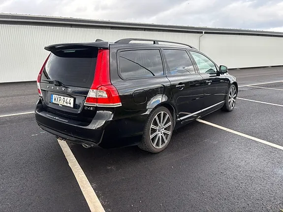 Volvo V70 2016 photo 3