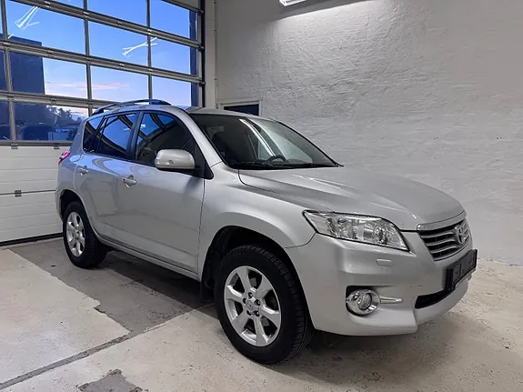 Toyota Rav4 2011 photo 3