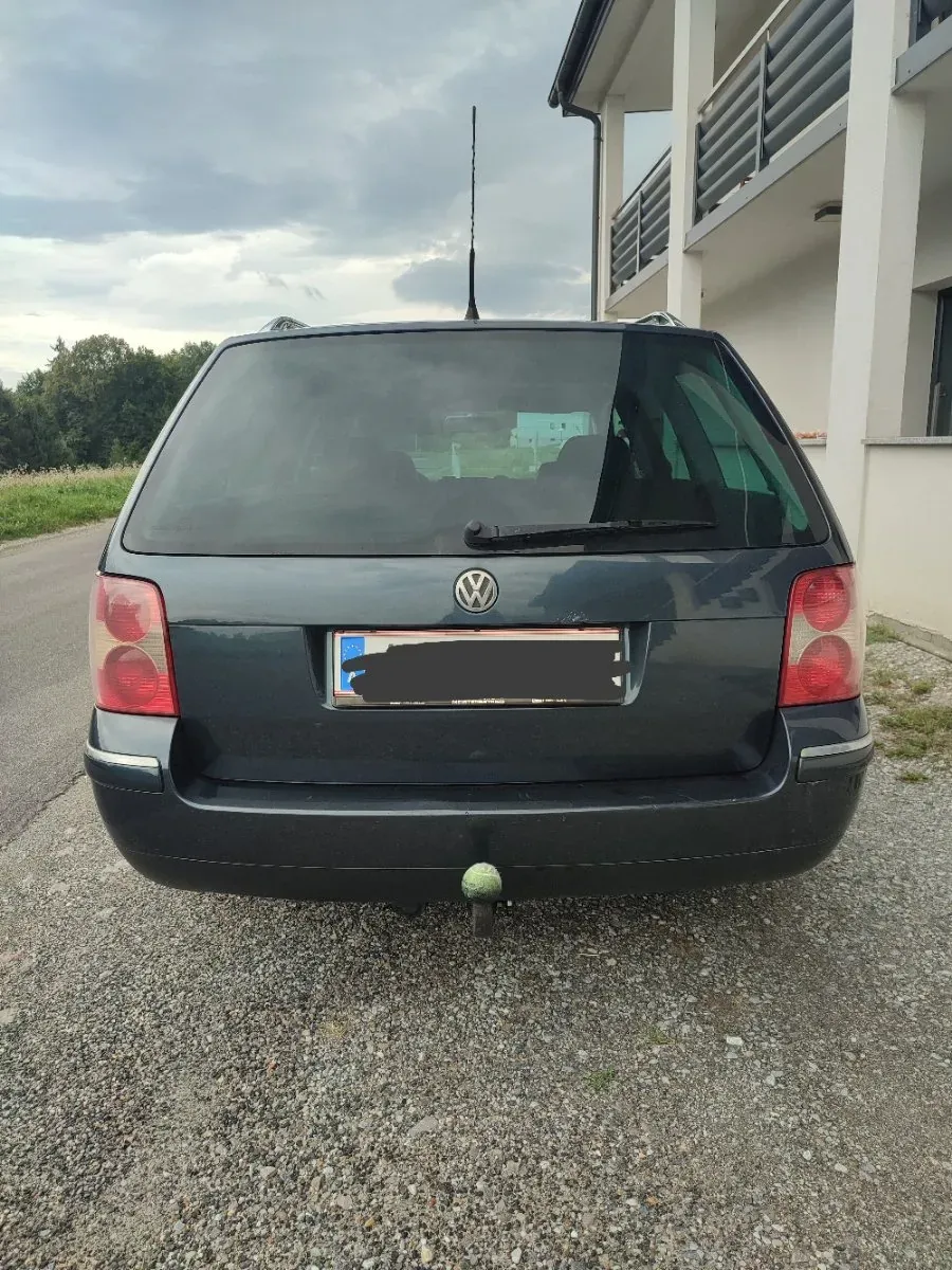 Volkswagen Passat 2005 photo 2