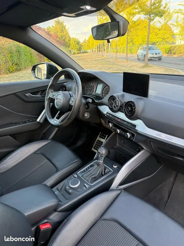 Audi Q2 2017 photo 5