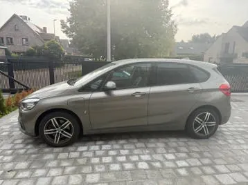 BMW 2 Series Active Tourer 2017 photo 2