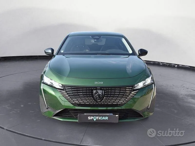 Peugeot 308 2022 photo 2