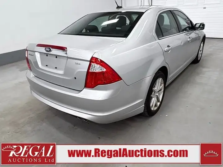Ford Fusion 2010 photo 3