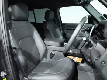 Land Rover Defender 2025 photo 5