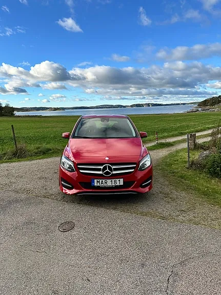 Mercedes-Benz B200 D 2016 photo 3