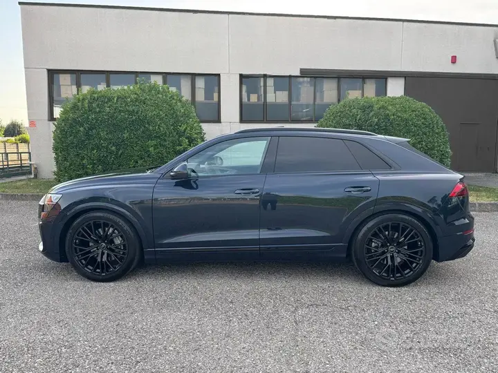 Audi Q8 2024 photo 4