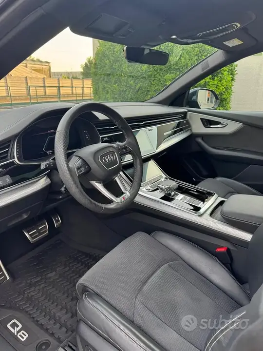 Audi Q8 2024 photo 2