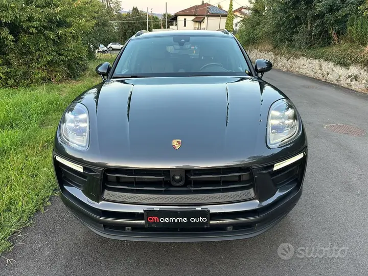 Porsche Macan 2022 photo 2