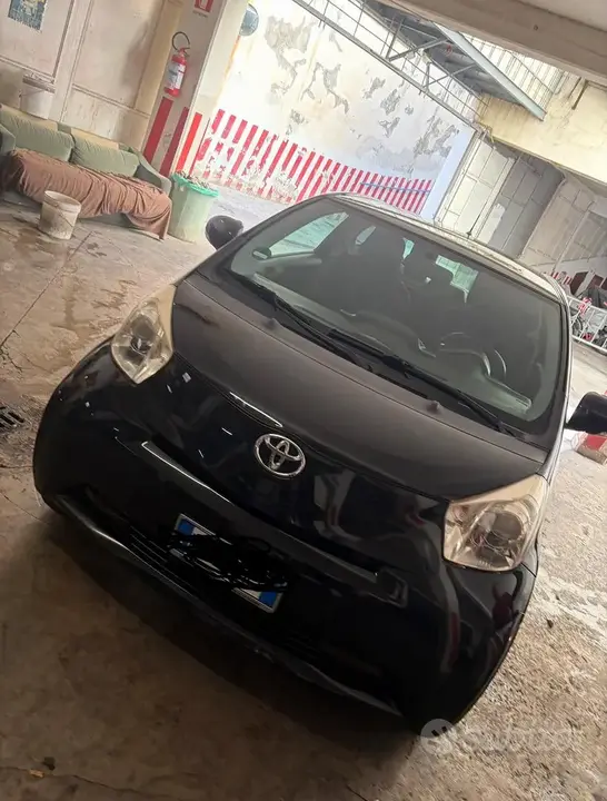 Toyota Iq