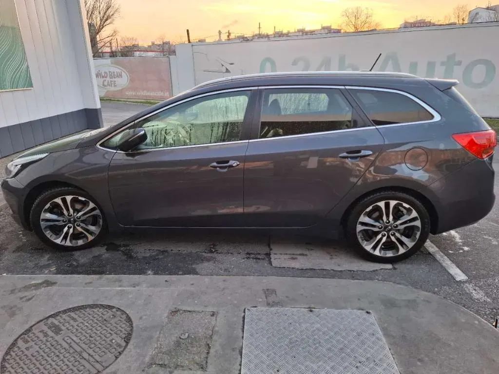 Kia Ceed 2013 photo 2
