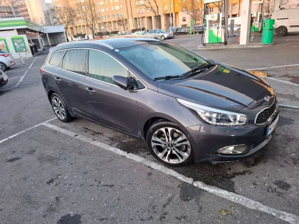 Kia Ceed 2013 photo 3
