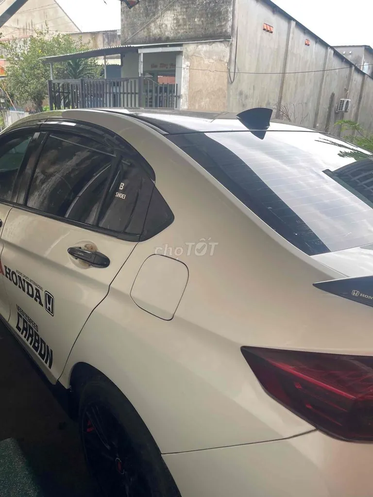 Honda City 2017 photo 5