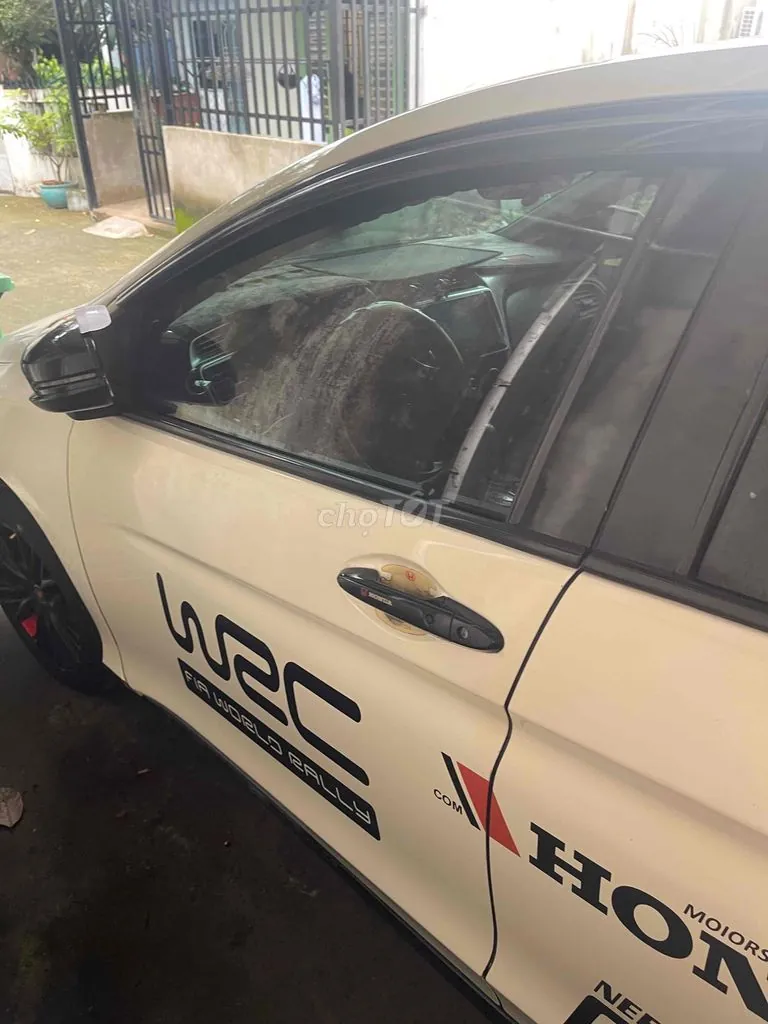 Honda City 2017 photo 3