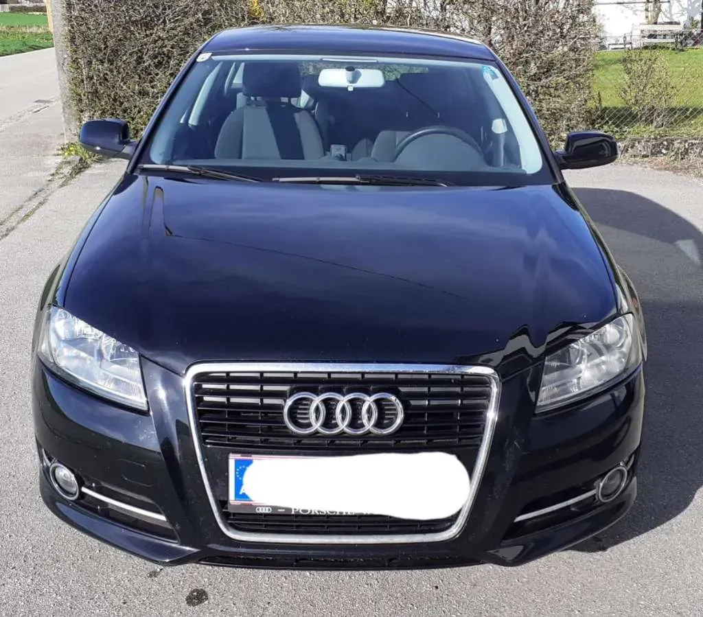 Audi A3 2011 photo 2