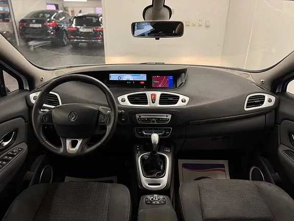 Renault Grand Scenic 2010 photo 5