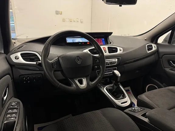 Renault Grand Scenic 2010 photo 4