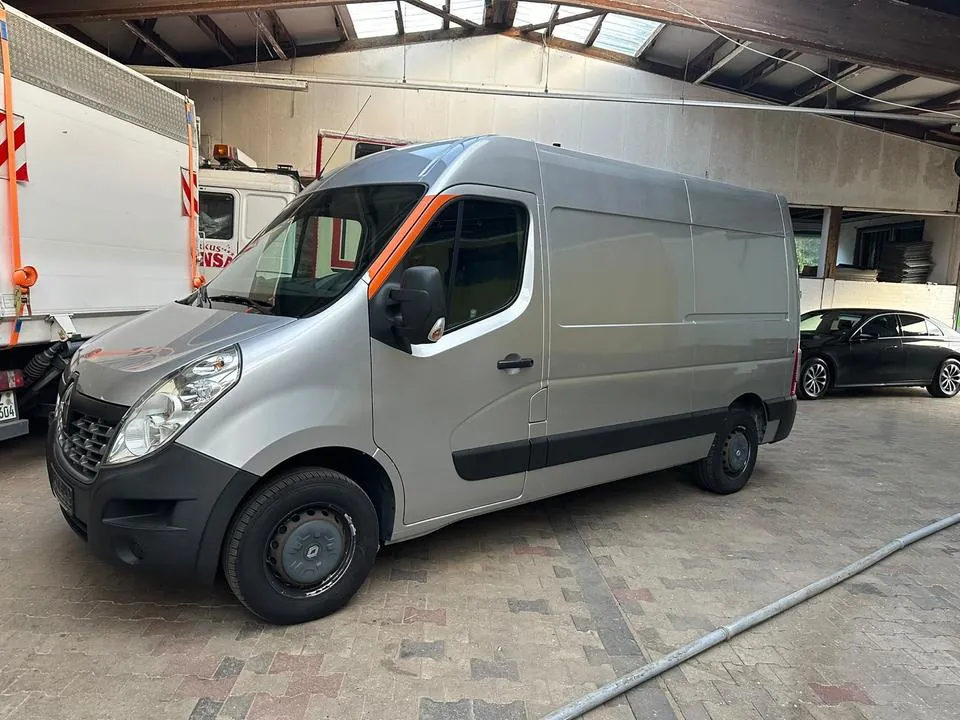 Renault Master