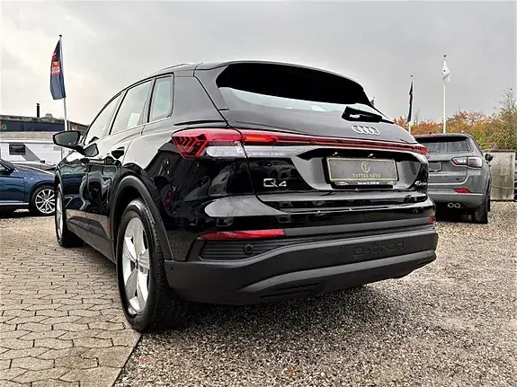 Audi Q4 E-Tron 2023 photo 5